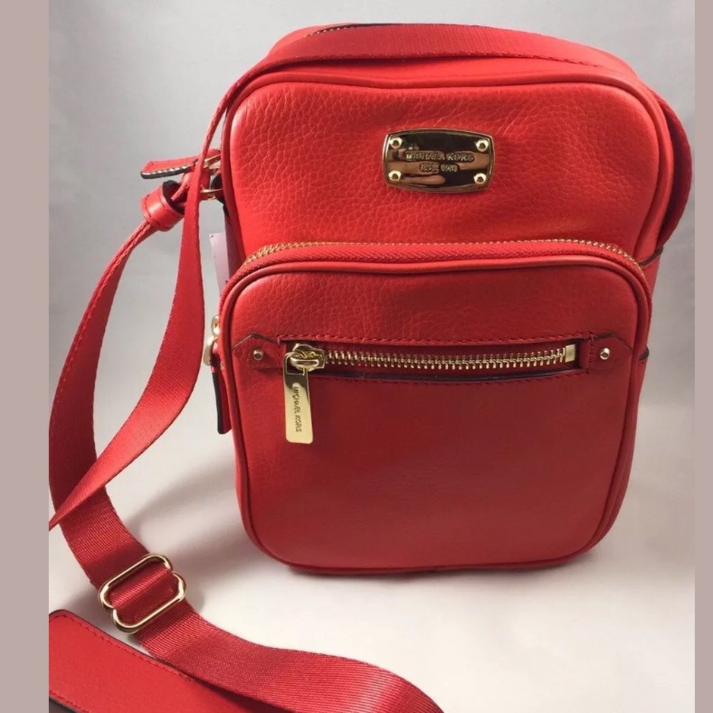 Michael Kors Bedford zip flight bag